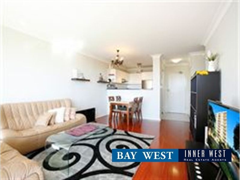801/4 Wentworth Drive, Liberty Grove NSW 2138
