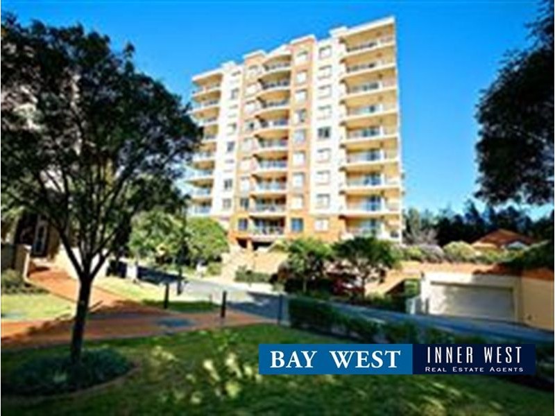 801/4 Wentworth Drive, Liberty Grove NSW 2138