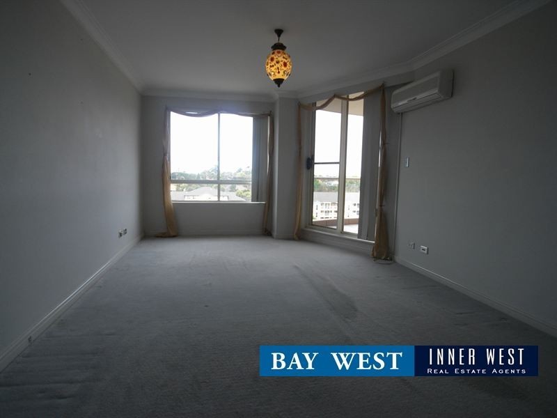 801/4 Wentworth Drive, Liberty Grove NSW 2138