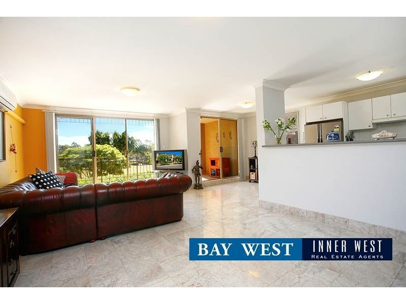 31/11 Settlers Boulevarde, Liberty Grove NSW 2138