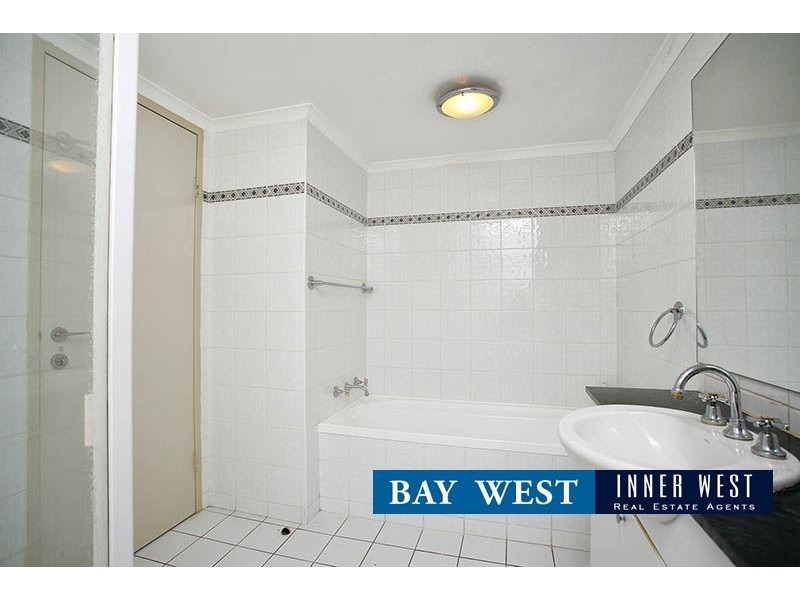 31/11 Settlers Boulevarde, Liberty Grove NSW 2138