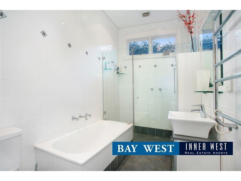 18 Cumming Avenue, Concord West NSW 2138