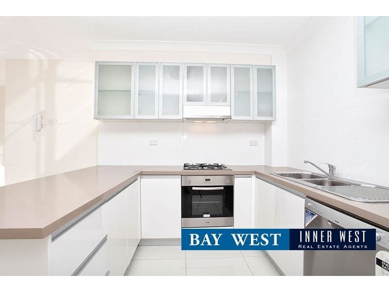18/29-31 Eastbourne Road, Homebush West NSW 2140