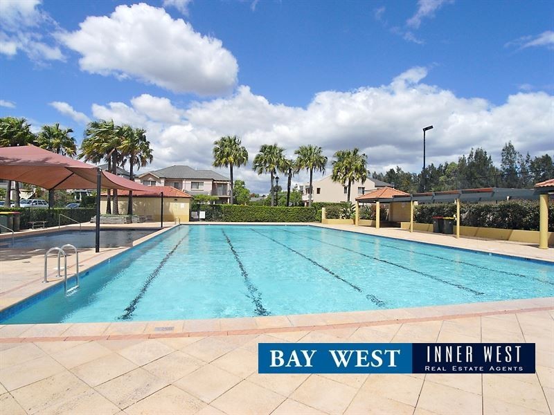 601/4 Wentworth Drive, Liberty Grove NSW 2138