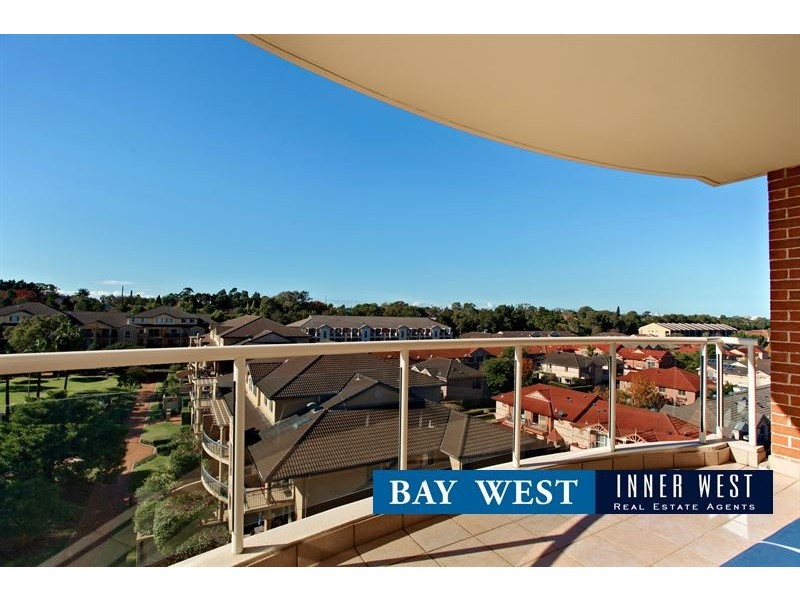 601/4 Wentworth Drive, Liberty Grove NSW 2138