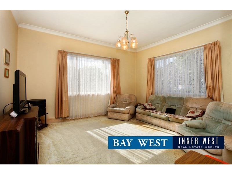 92 Pittwater Road, Gladesville NSW 2111