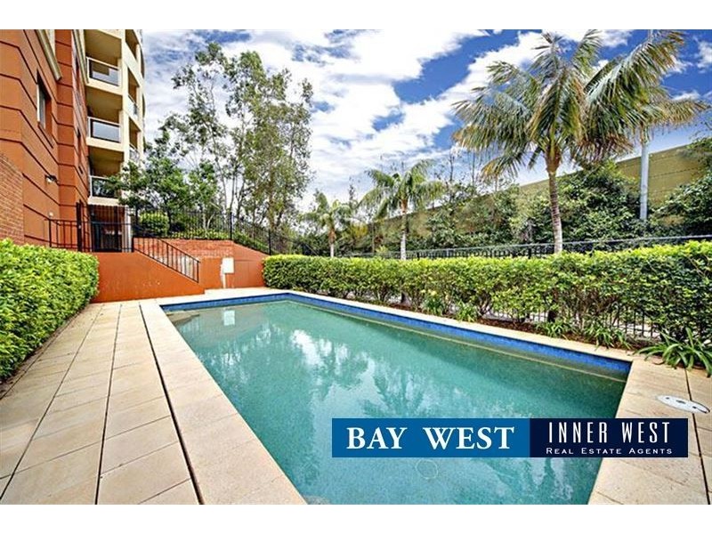 601/8 Wentworth Drive, Liberty Grove NSW 2138
