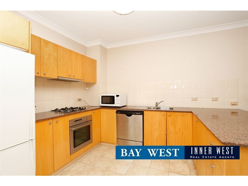 25 Charlton Drive, Liberty Grove NSW 2138
