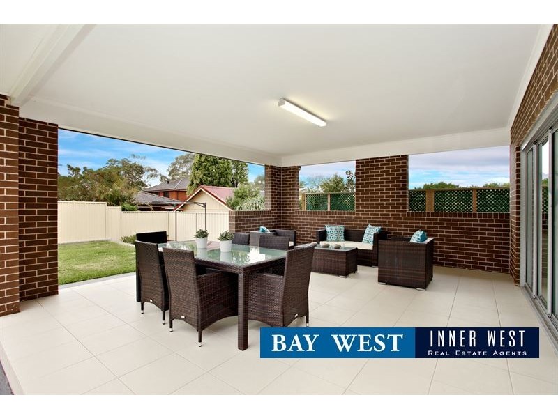 15 Cormiston Avenue, Concord NSW 2137
