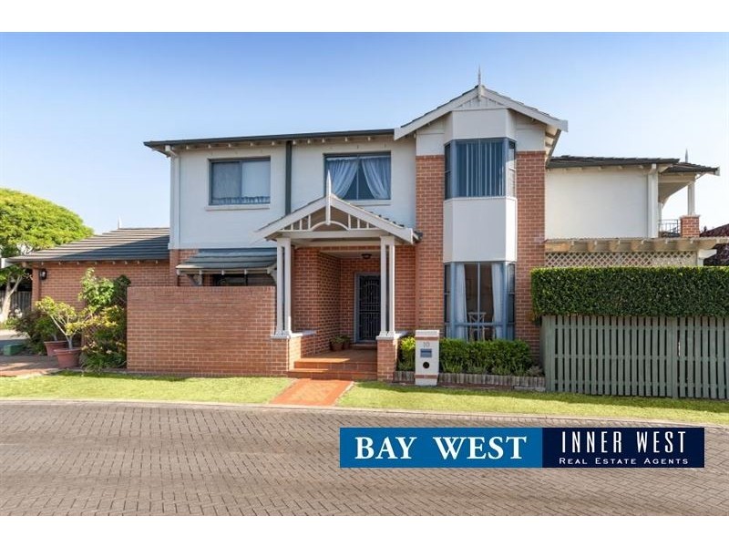 10 Wenton Avenue, Liberty Grove NSW 2138