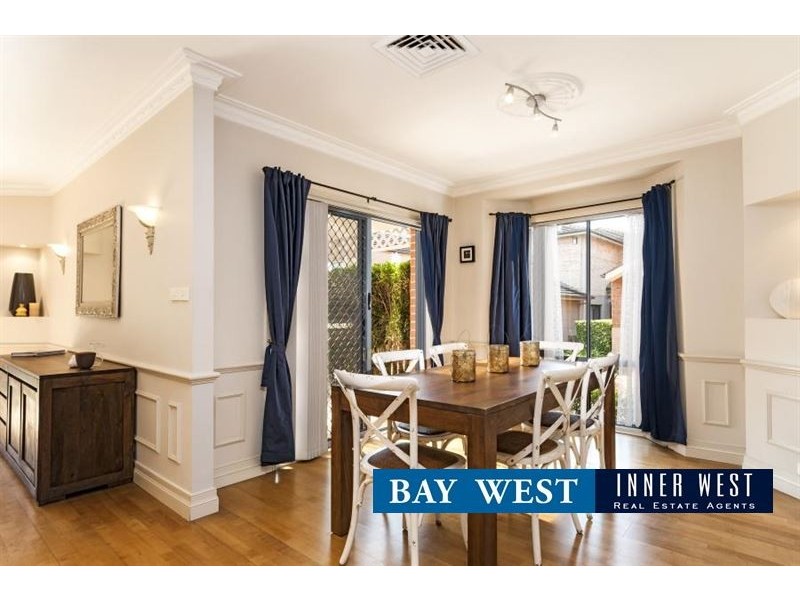 10 Wenton Avenue, Liberty Grove NSW 2138