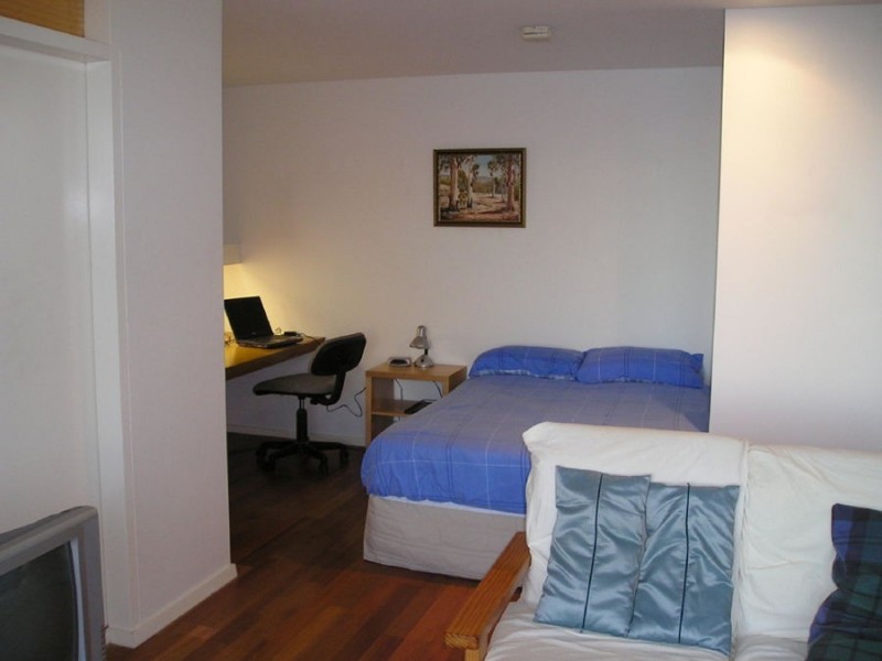 33/2-4 East Crescent Street, Mcmahons Point NSW 2060