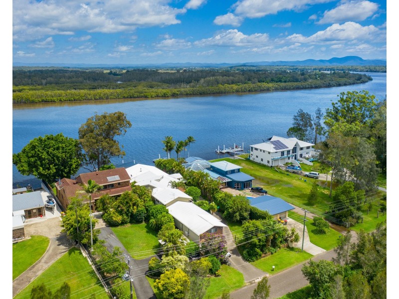 11 Riverside Drive, Riverside NSW 2444