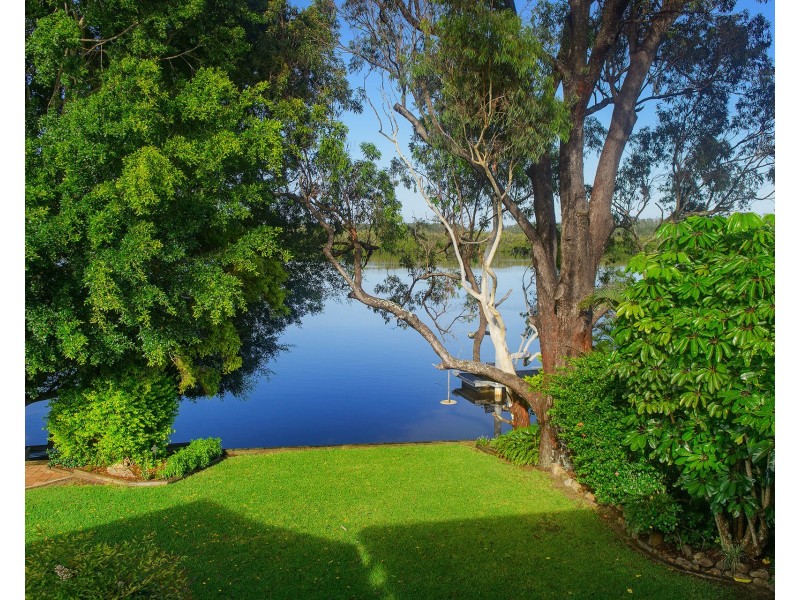 11 Riverside Drive, Riverside NSW 2444