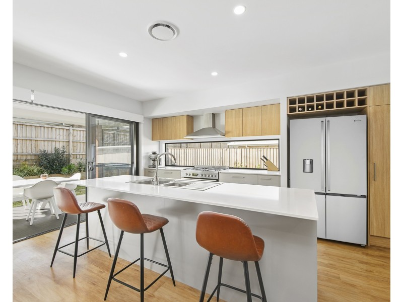 15 Cohen Way, Thrumster NSW 2444