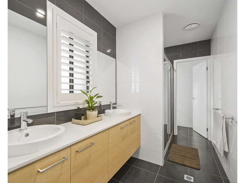 15 Cohen Way, Thrumster NSW 2444
