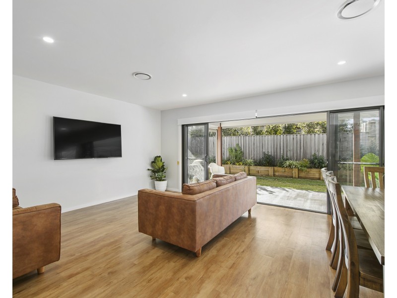15 Cohen Way, Thrumster NSW 2444