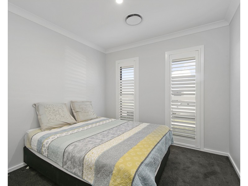15 Cohen Way, Thrumster NSW 2444