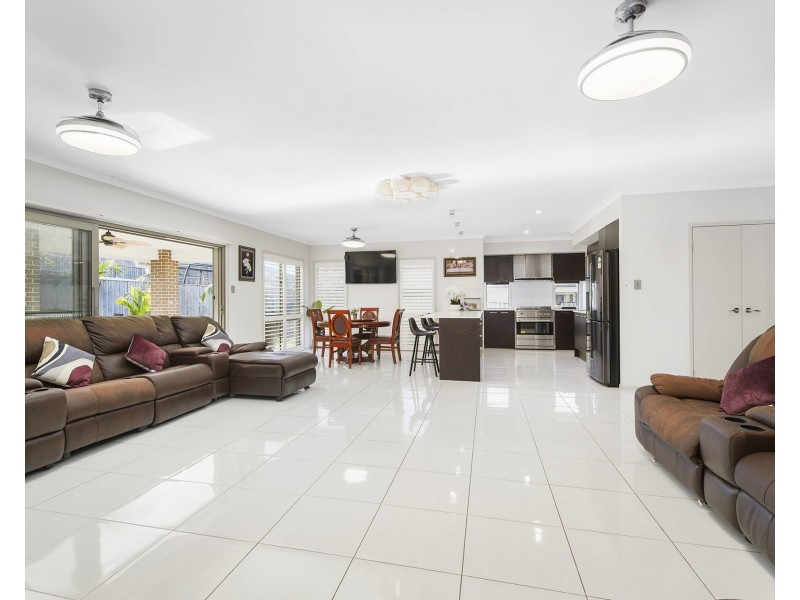 3 Varsity Parkway, Thrumster NSW 2444