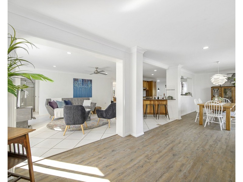 49 Emerald Drive, Port Macquarie NSW 2444