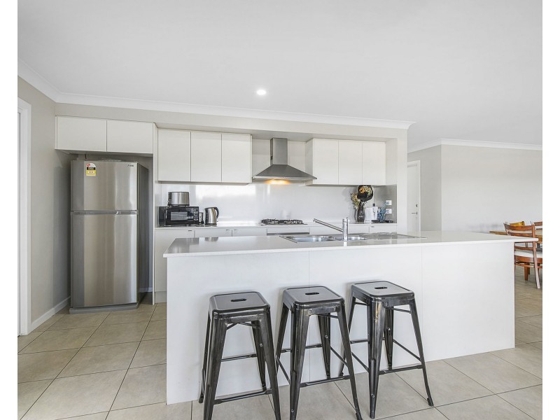 5 Caitlin Darcy Parkway, Port Macquarie NSW 2444