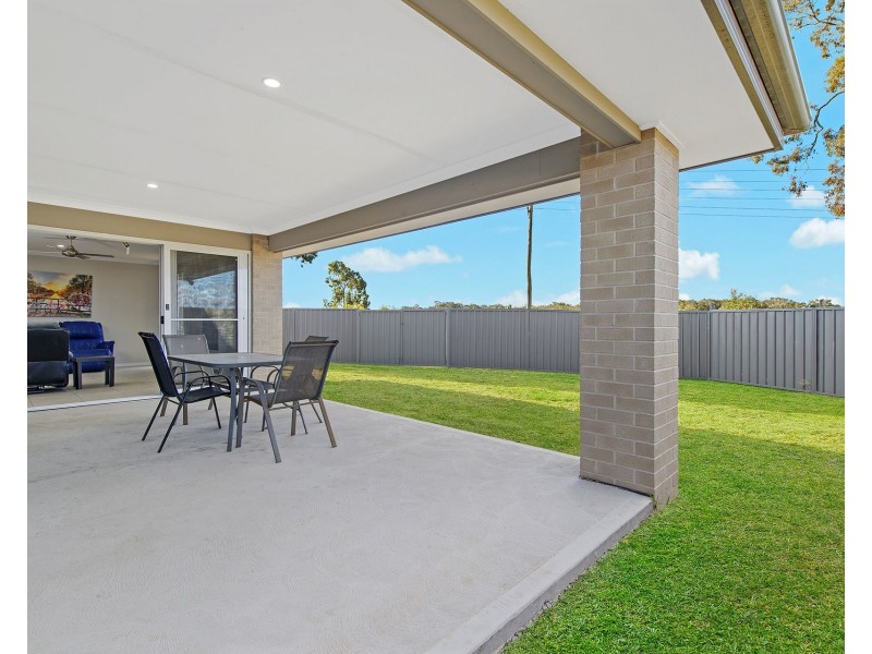 5 Caitlin Darcy Parkway, Port Macquarie NSW 2444