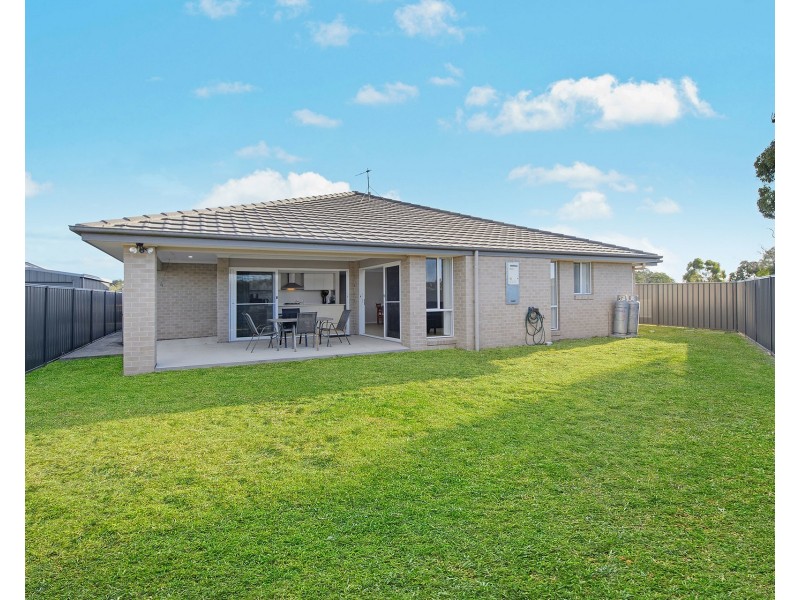 5 Caitlin Darcy Parkway, Port Macquarie NSW 2444