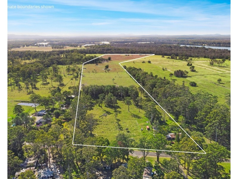 353 Blackmans Point Road, Blackmans Point NSW 2444