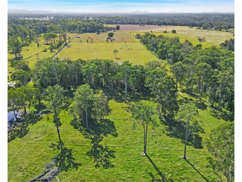 353 Blackmans Point Road, Blackmans Point NSW 2444