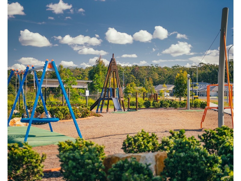 5 Farmstead Avenue, Thrumster NSW 2444