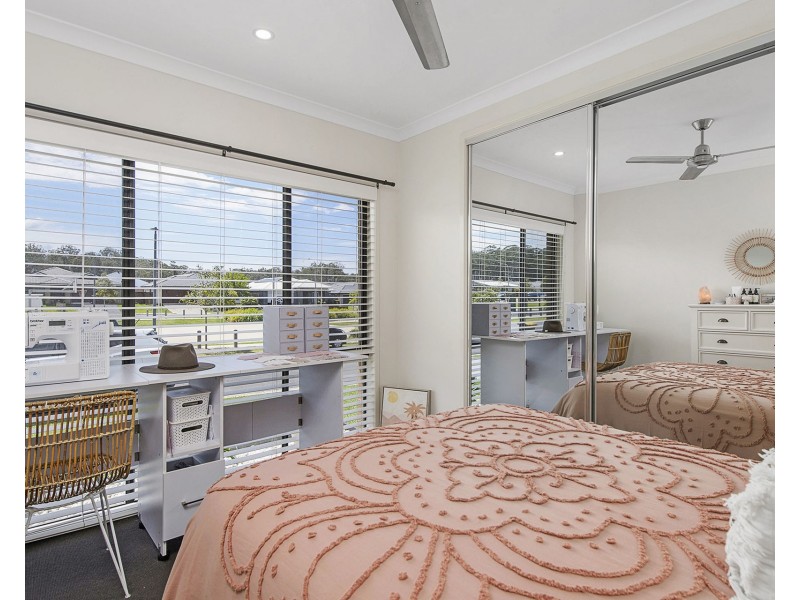 7 Alumni Way, Thrumster NSW 2444