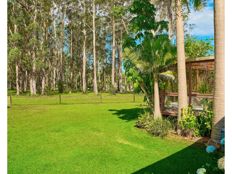 52 Moorside Drive, Telegraph Point NSW 2441