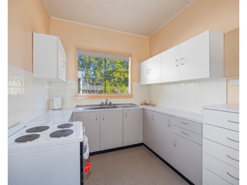 9 Evans Street, Lake Cathie NSW 2445