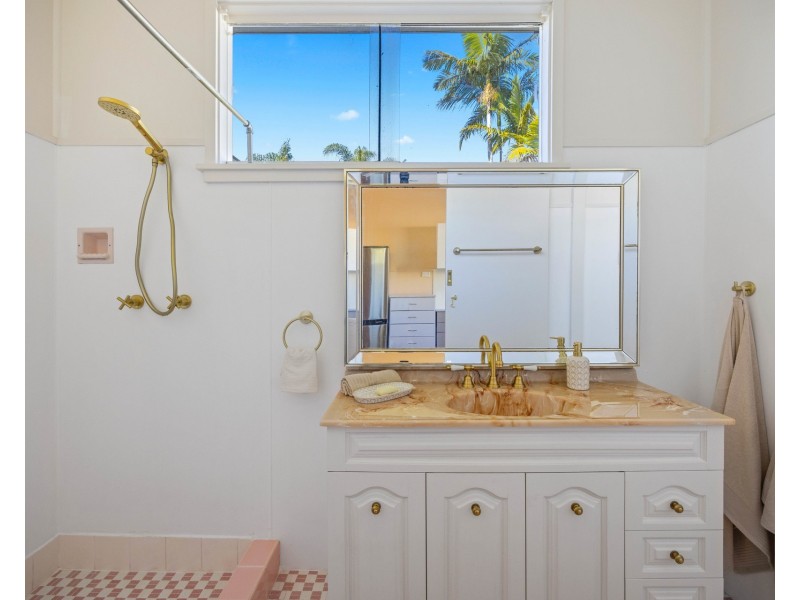 9 Evans Street, Lake Cathie NSW 2445