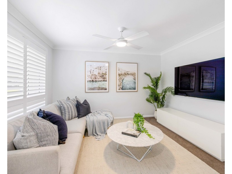 8 Assembly Close, Thrumster NSW 2444