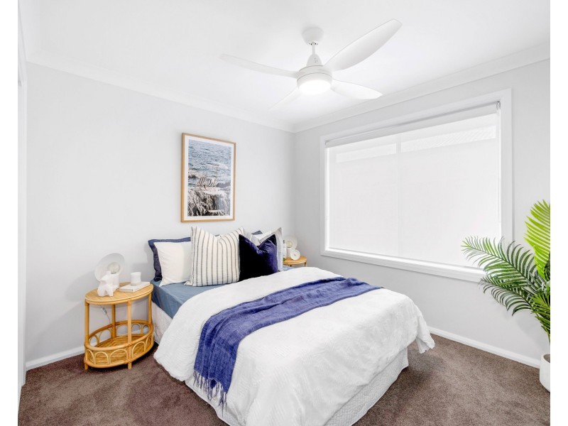 8 Assembly Close, Thrumster NSW 2444