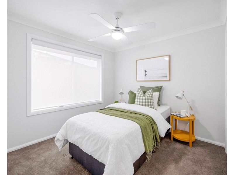 8 Assembly Close, Thrumster NSW 2444