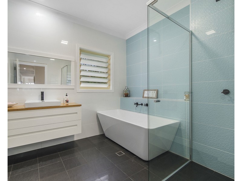 4 River Downs Road, Rawdon Island NSW 2446