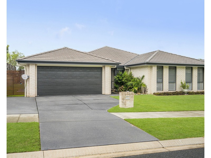 18 Boltwood Way, Thrumster NSW 2444