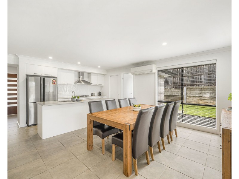 18 Boltwood Way, Thrumster NSW 2444