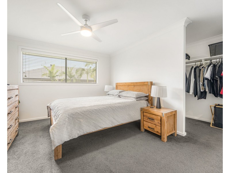 18 Boltwood Way, Thrumster NSW 2444