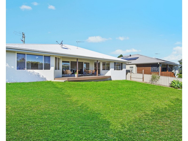 21 Banksia Avenue, Port Macquarie NSW 2444