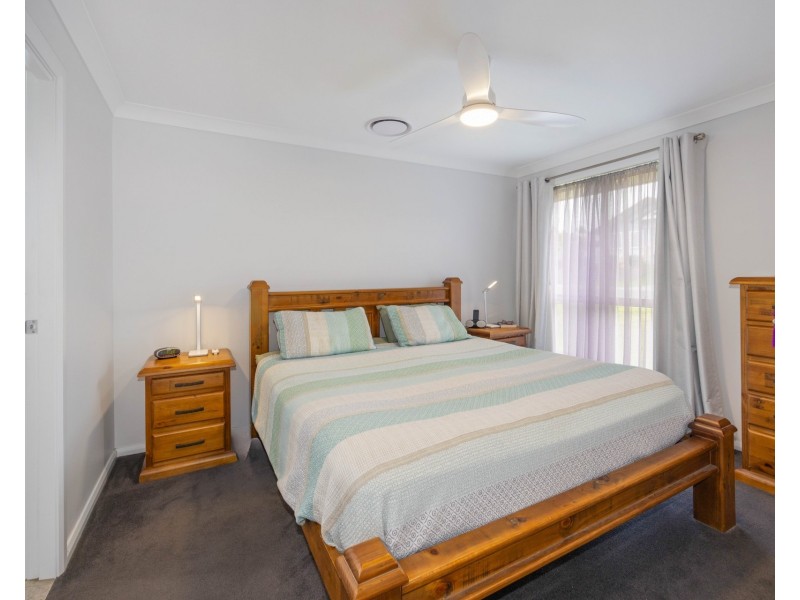 12 Scott Street, Thrumster NSW 2444