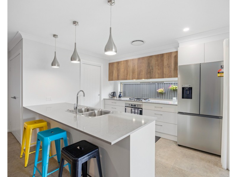 12 Scott Street, Thrumster NSW 2444