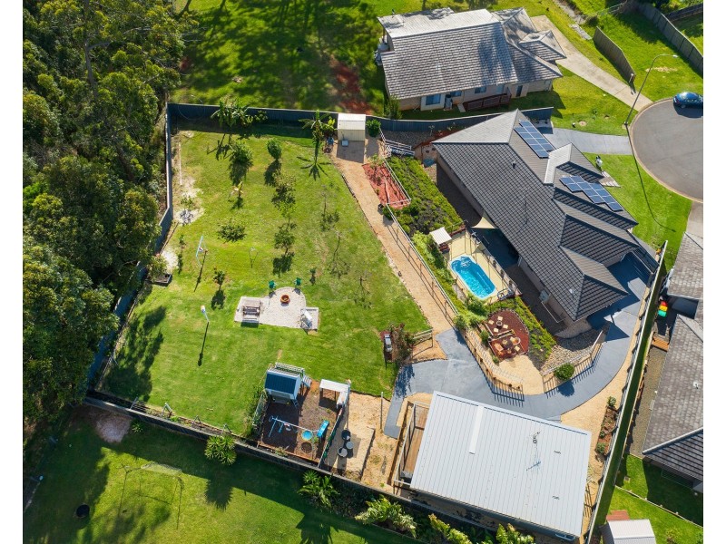 5 Lyons Close, Thrumster NSW 2444