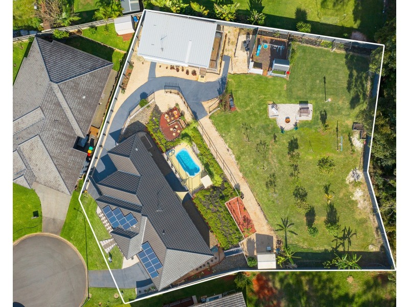 5 Lyons Close, Thrumster NSW 2444