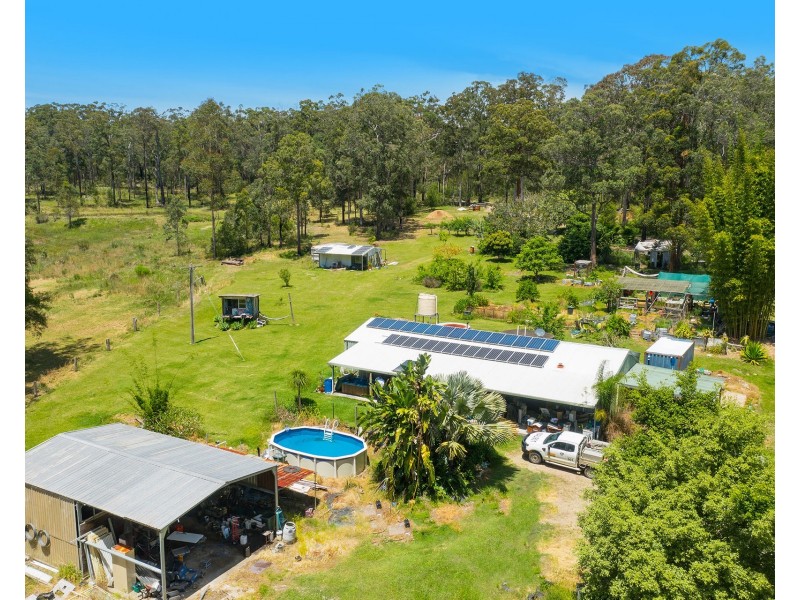 180 Upper Smiths Creek Road, Kundabung NSW 2441