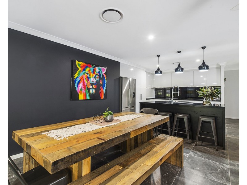 102 Capital Drive, Thrumster NSW 2444