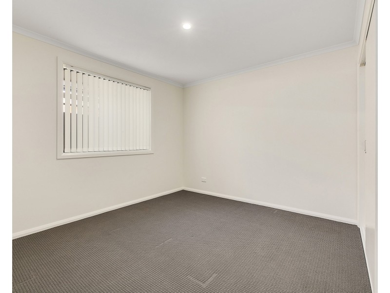 2 Meehan Street, Thrumster NSW 2444