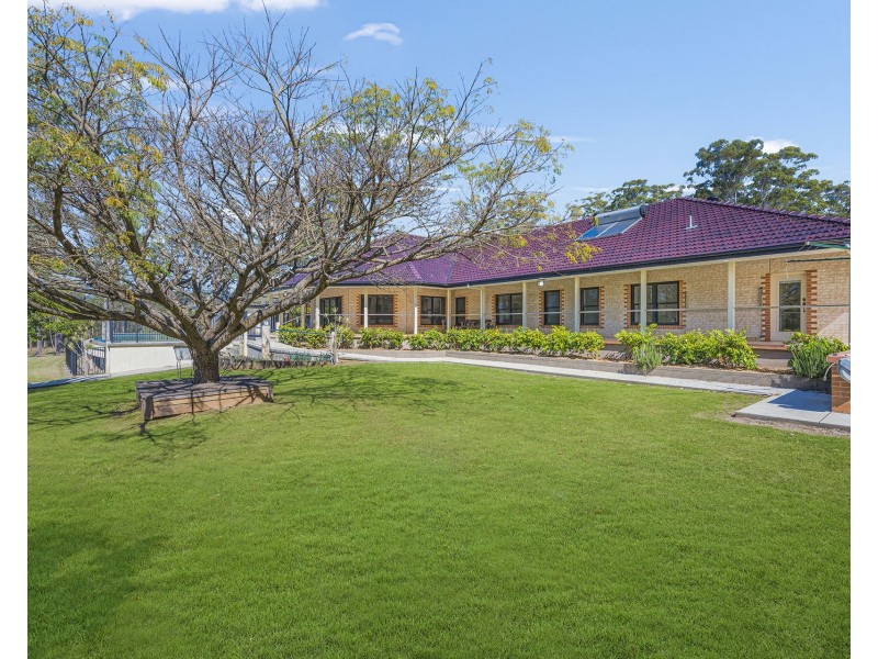 24 Hosking Road, Blackmans Point NSW 2444